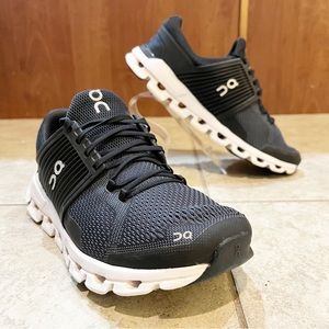 ON Cloud Cloudtec Helion Athletic Black Running Sneakers Shoes